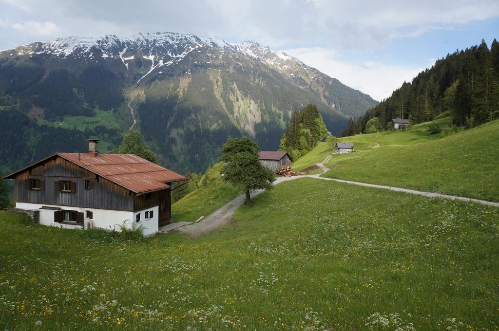 Villa Maisaess Lifinarblick à Schruns Chambre photo